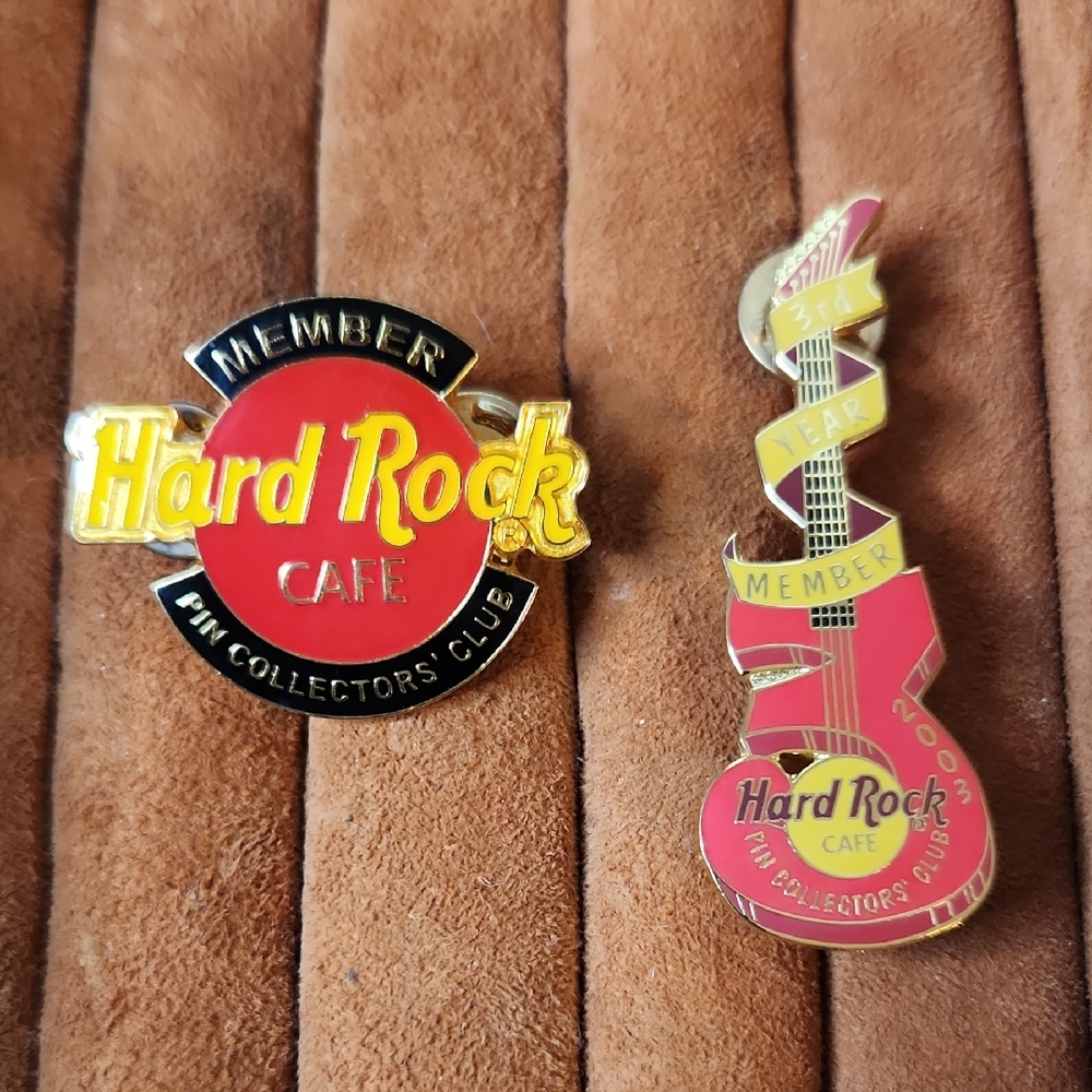 Hard Rock Cafe | Members Collectors Club Pin | 3rd Year Pin | RARE Set